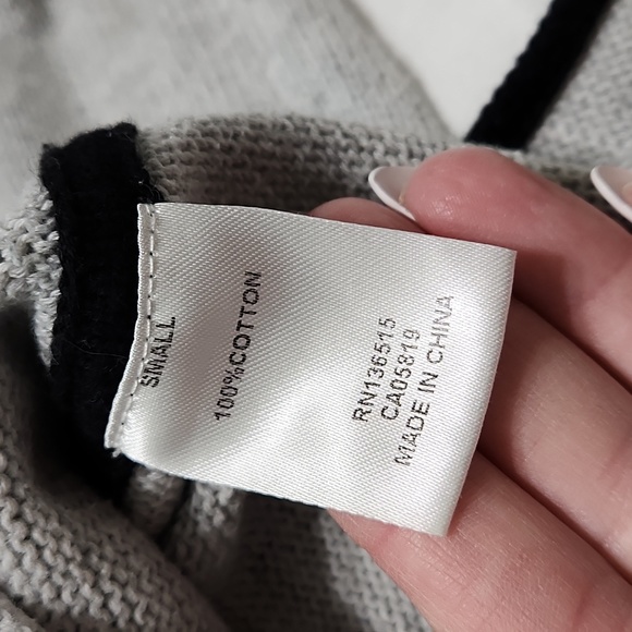 Grey and black sweater - Picture 8 of 8